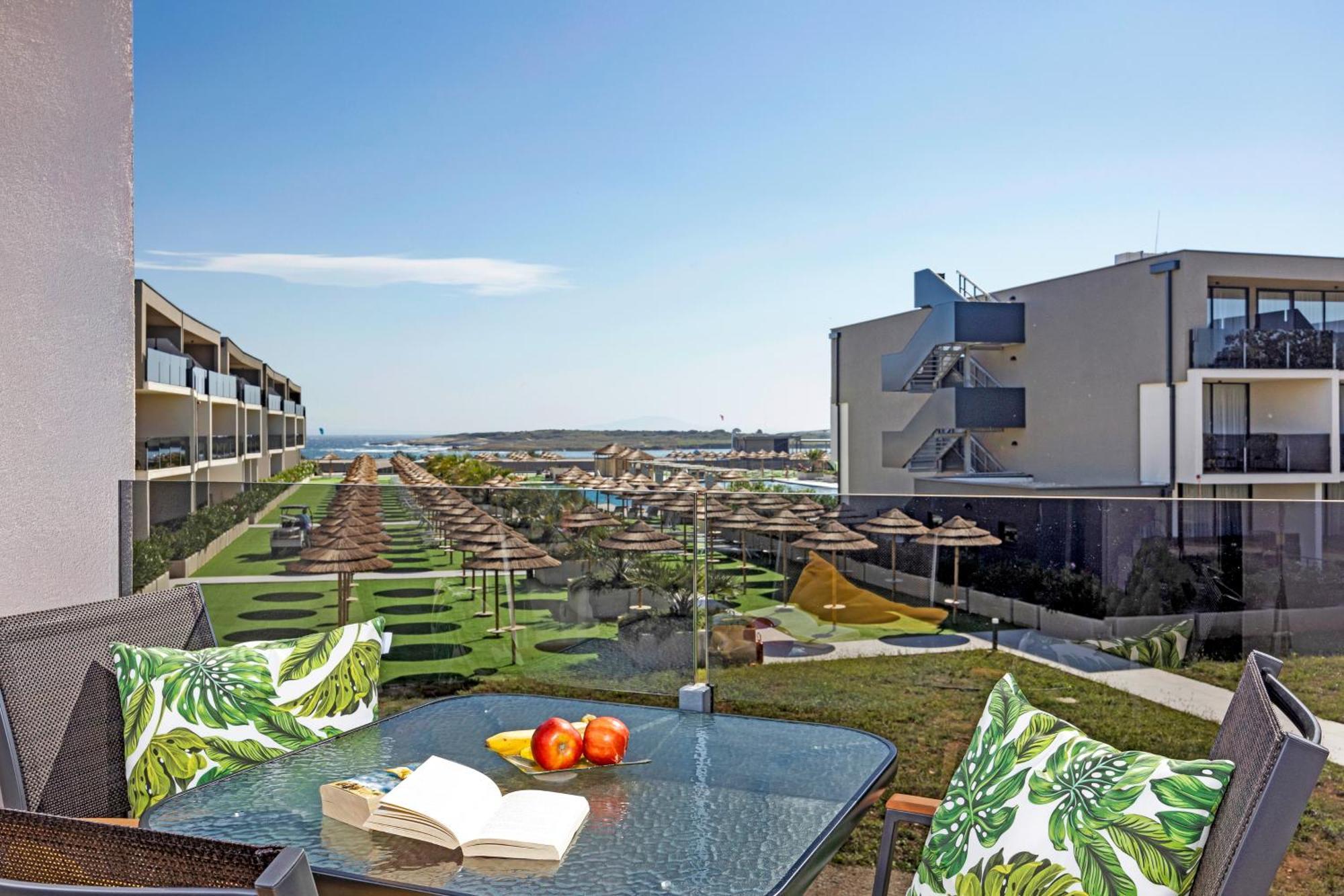 Del Mar Emotion Aparthotel 4*